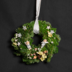 Kranz fir opzehänken 108 | sëlwer Engelen